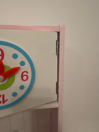 Cocina de madera infantil rosa y blanca