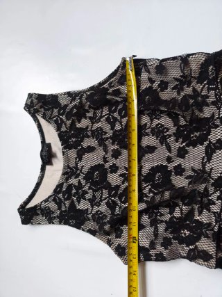 Vestido Topshop encaje negro y beige Talla XS