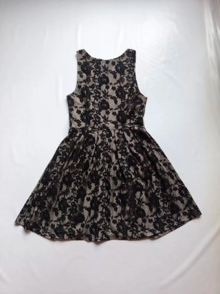 Vestido Topshop encaje negro y beige Talla XS