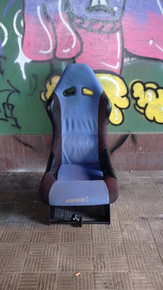 Playseat simulador con estructura