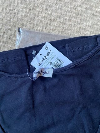 CAMISETA AZUL SIN MANGAS
