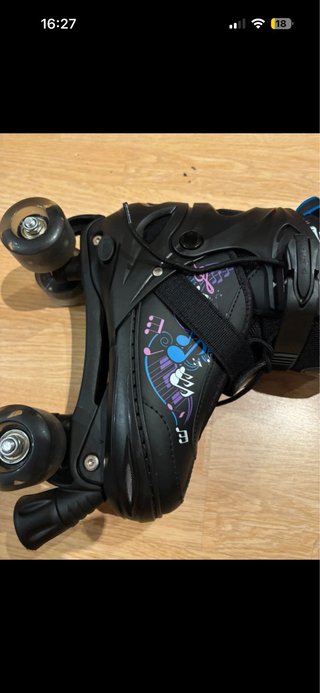 Patines negros con luces