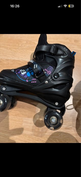 Patines negros con luces