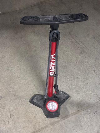 Bomba de pie Zeta para bicicleta