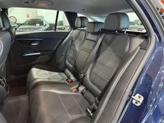 Mercedes CLASE C 2.0 313 300E AVANTGARDE (2022)