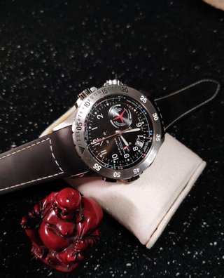 Reloj Hamilton Khaki Cronógrafo