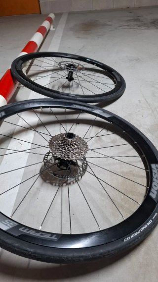 Ruedas completas Vision Team 35
