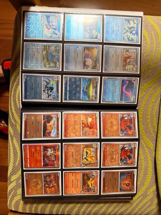 Álbum + Cartas Pokémon