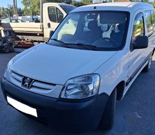 127765 paragolpes delantero peugeot partner furgon