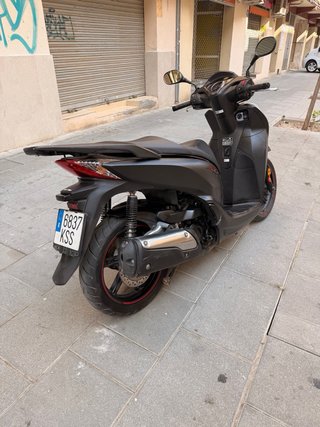 Honda Scoopy 300 Sport Negra