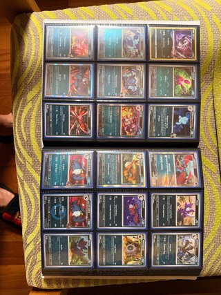 Álbum + Cartas Pokémon
