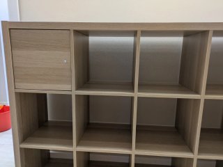 Estantería Kallax Ikea 112x147 con puerta