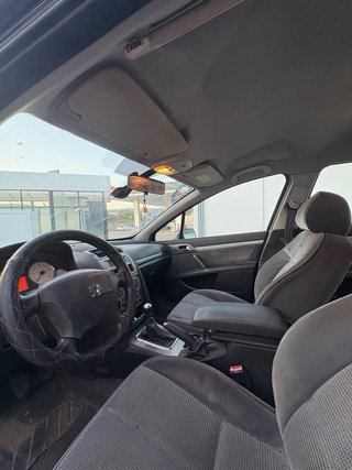 Peugeot 407 2004