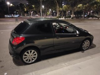 Peugeot 207 2006