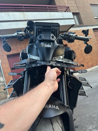 Alerón Yamaha MT09 2025 Carbono forjado