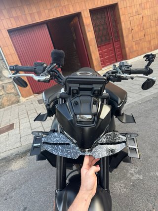 Alerón Yamaha MT09 2025 Carbono forjado