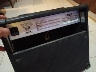 Amplificador Line 6 Spider IV 15W