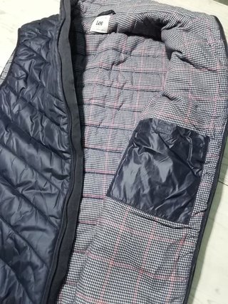 Chaleco plumas de colección Lee