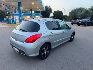 Peugeot 308 2012