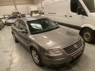 Volkswagen Passat 2003