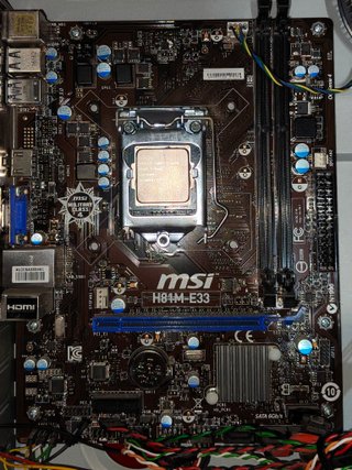 Torre PC Coche Roja i3 4170 + PSU