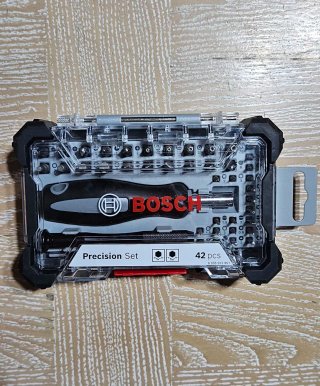 Set Precisione Bosch 42 pezzi