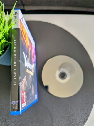 Yakuza 0 Director's Cut PS5