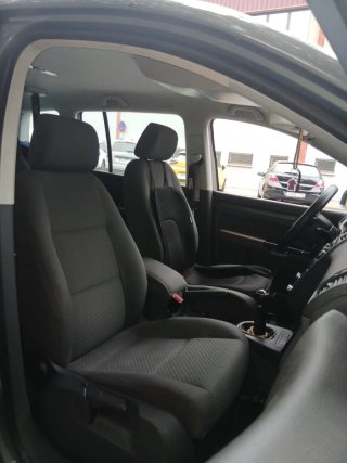 Volkswagen Touran 2005