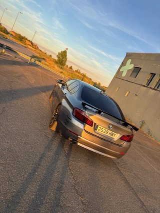 BMW Serie 5 Gris
