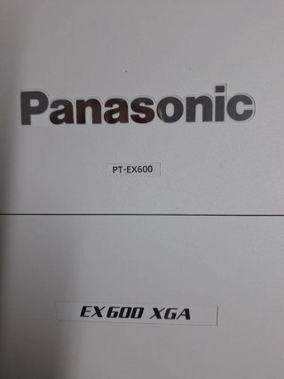 Proyector Panasonic PT- EX6000