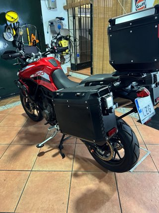Triumph Tiger 900 GT Pro