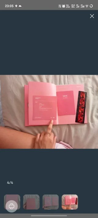 Libro de BTS versión dos de persona como nuevo no