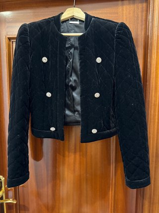 Chaqueta Guess Negra Terciopelo