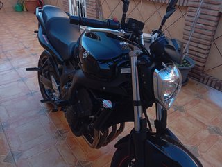 Yamaha FZ6 N S2 Negra (Falta de uso)
