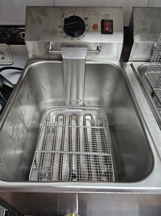 FREIDORA DOBLE INDUSTR + GRIFOS VACIADO ACERO INOX