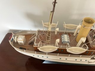 Marklin 16064 barco Jolanda