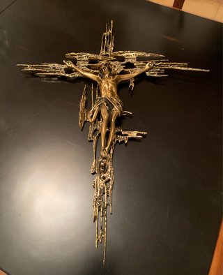 crucifijo de pared en bronce  77 ctms