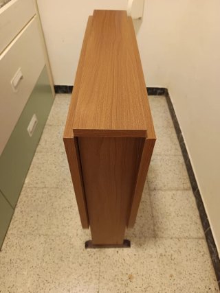 Mesa plegable de madera