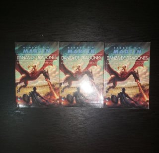 Danza de Dragones, libros