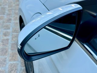 Hyundai IONIQ 1.6 GDI PHEV Tecno DCT