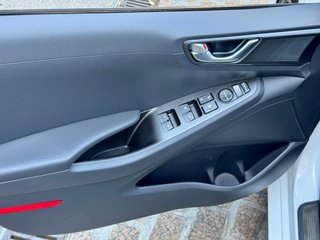 Hyundai IONIQ 1.6 GDI PHEV Tecno DCT