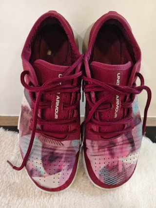 Zapatilla deportiva Under Armour Talla 38