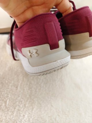 Zapatilla deportiva Under Armour Talla 38