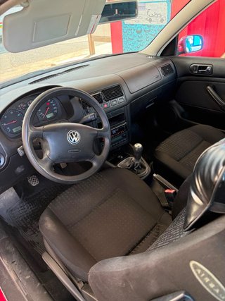 Volkswagen Golf 2001