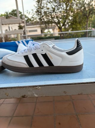 Adidas Samba Blancas y negras Talla 42