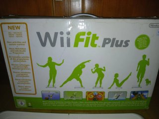 Wii Fit Plus con Balance Board y Juego