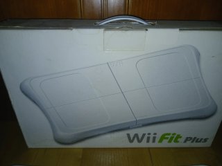 Wii Fit Plus con Balance Board y Juego