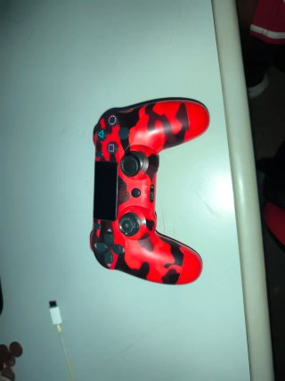 Mando PS4 Camuflaje Rojo y Negro