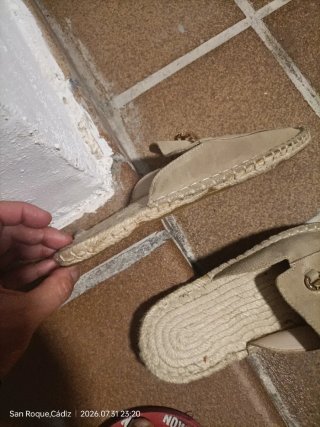 Zapatillas alpargatas de esparto beige con detalle
