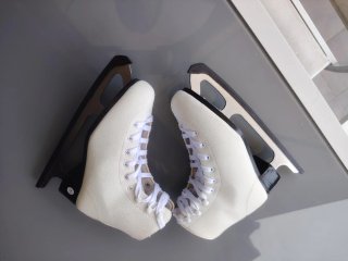 Patines de hielo blancos talla 37